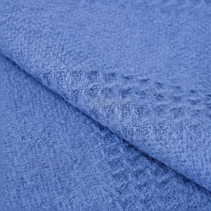 Petite couverture de châle en laine d'alpaga tricotée motif solide sieste de bureau et couverture de canapé de climatisation - Product Image 1