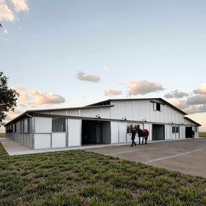 אורן סוס לשפוך מבני פלדה פרפאב בניין מסגרת פלדה לאסם פארק סוס מכוסה זירת רכיבה על סוסים סוסים - Product Image 4