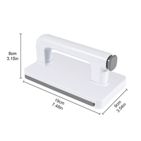 Serpillère à clipser gain de place, tête de serrage à ouverture et fermeture par pression, maintien stable sur le chiffon, idéale pour le nettoyage général des coins