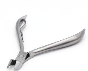 En stock coupe-ongles facile à utiliser en acier inoxydable 8710 <span class=keywords><strong>pince</strong></span> à <span class=keywords><strong>cuticules</strong></span> outil efficace pour <span class=keywords><strong>enlever</strong></span> <span class=keywords><strong>les</strong></span> ongles. - Product Image 6