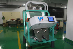 Trieuse chromatique WENYAO CCD pour noisettes, détection couleur complète, fonctionnement stable, système IA, certifiée CE, garantie 2 ans - Product Image 2