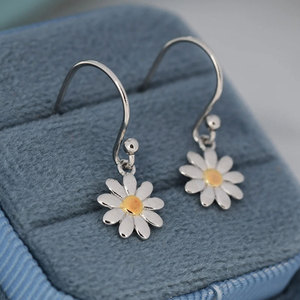 Orecchini Bicolore a Forma di Margherita e Girasole per Donne, Gioielli Estivi Dolci e Freschi alla Moda - Product Image 4