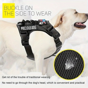 Arnés de chaleco reflectante y ajustable de tela Oxford suave para perros, con 5 parches, fácil de controlar, en stock en el extranjero, para perros pequeños a grandes. - Product Image 4