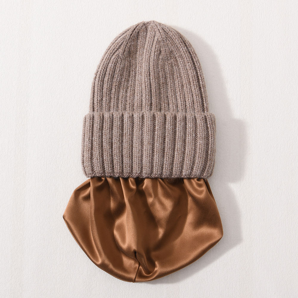 สีน้ำตาล