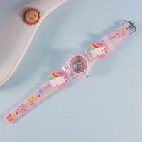 Montre à quartz créative à cadran 3D de dessin animé pour garçons et filles de l'école primaire, série pour enfants avec boîtier lumineux