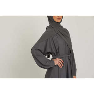 Abito Abaya estivo di Design personalizzato con Hijab morbido ciottoli taglio a ombrello chiuso ODM fornitura Logo personalizzato per Dubai - Product Image 6