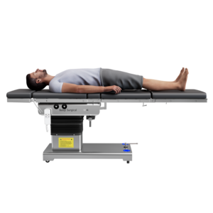 Mesa de quirófano eléctrica compatible con brazo en C para aplicaciones de radiología y cirugía disponible para la venta - Product Image 2