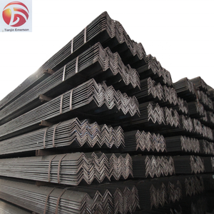Grand stock d'angles en acier Q235B <span class=keywords><strong>30x30</strong></span>, acier au carbone laminé à chaud noir A36 SS400, barres d'angle découpées sur mesure, acier d'angle de <span class=keywords><strong>6m</strong></span> - Product Image 1