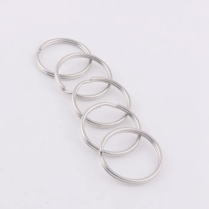 सस्ते कीमत के लिए 25mm स्टेनलेस स्टील धातु दौर विभाजन चाबी की अंगूठी चाबी का गुच्छा