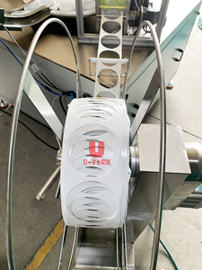 Automatic Roll Film Type Aluminum Foil Cover Lid Cap PE Foam Liner Gasket Wadding <strong>Putting</strong> Cutting Punching Inserting <strong>Machine</strong> - Product Image 6