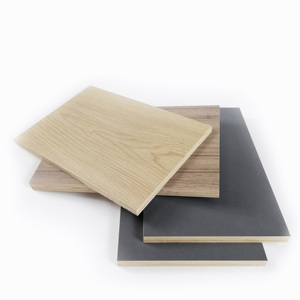 Panneau de placage mélaminé E0 4x8, design moderne, feuille de contreplaqué stratifié à faible teneur en formaldéhyde pour meubles de chambre et de salon, intérieur - Product Image 3