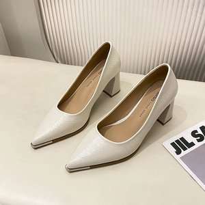 <span class=keywords><strong>Tacchi</strong></span> Alti Professionali da Donna per il Pendolarismo, Tacco Grosso Primaverile, Eleganti <span class=keywords><strong>Neri</strong></span> a Punta, Stile Francese, Comodi Slip-On in Gomma - Product Image 3