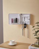 Porte-clés magnétique Boîte en plastique Porte-clés blanc Maison noir Étagère à clés pour le rangement des clés sur le mur