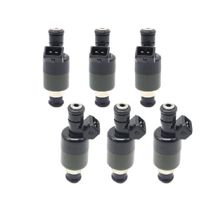 Inyectores de Combustible Suzuki Honda 3.2L 17089625, Piezas de Repuesto para Reparación de Motor de Automóvil, Material Plástico, Presión de 1Mpa - Product Image 1