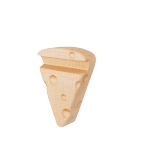 Imán de nevera de madera personalizado con forma de queso para regalos de San Valentín - Product Image 1