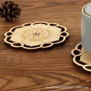 Posavasos de Madera Personalizado con Forma de Flor, Redondo, Color Madera Natural, Aislante del Calor, para Tazas de Té, Decorativo - Product Image 4