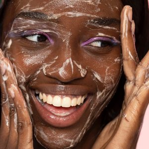 Base de <span class=keywords><strong>nettoyant</strong></span> en gel rafraîchissant aux acides aminés semi-finis, 1KG 5KG, exfoliant doux et hydratant, OEM pour usage quotidien - Product Image 5