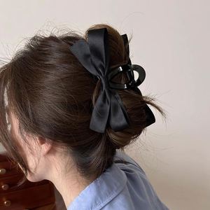 Wedding Party Gift Hepburn Style Black Double Sided <b>Bow</b> Crystal <b>Large</b> Shark Clip Elegant Updos Back Head Hold for Women - Product Image 2