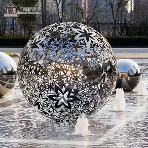 Moderne Eigentijdse Stadsdecoratie Outdoor Jardin Balle Rollende Spiegelbal Sculptuur