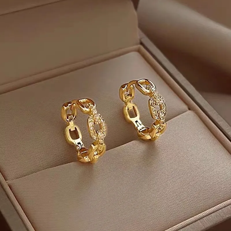 Classy Light Luxury 18K Gold Plated Vintage Hoop Earrings Fine Jewelry for Women