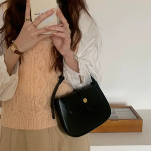 Sac à bandoulière en cuir véritable pour femmes tendance, personnalisable en sac à bandoulière décontracté et tendance - Product Image 4