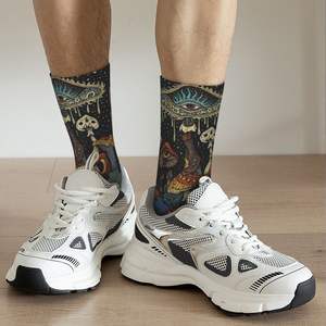 Calcetines de estilo único con diseños distintivos Forest of "Strange Tales" Impresión digital de 360 ° para personalización - Product Image 5