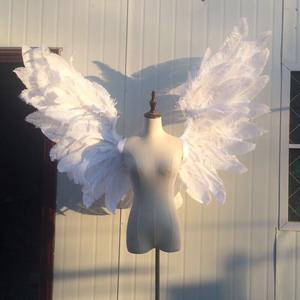 Schöne Feder Engel Flügel für Weihnachts feier Kostüm Cosplay Tanz Bühnenshow Karneval Halloween Festliches Dekor - Product Image 1
