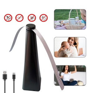 Ventilateur Répulsif Anti-Mouches Multifonctionnel USB Rechargeable – Éloigne les Insectes - Product Image 1