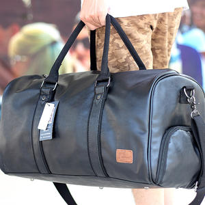 Custom Large Capacity Men's Casual Korean Pu <b>Travel</b> Bag Luggage Portable Crossbody Luggage Barrel Bag <b>Holdall</b> Fashionable - Product Image 3