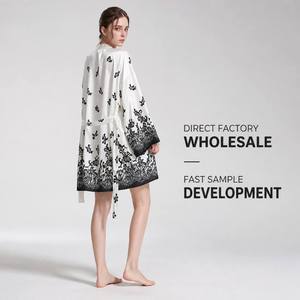 <b>Women</b> Sleepwear 100%Silk Luxury <b>Robe</b> Custom Pajama Set Print Sleepwear <b>Women</b> Sexy Loungewear Womans OEM ODM Manufacture Pj Set - Product Image 5
