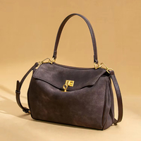Sac à main vintage en daim mat rétro grande capacité marron Maillard de luxe pour femme avec poignée supérieure et rabat, sac à bandoulière