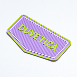 Высокое качество, без минимального размера одежды, 3D мягкие силиконовые резиновые нашивки с логотипом на заказ, нашивка из ПВХ, Лидер продаж - Product Image 5