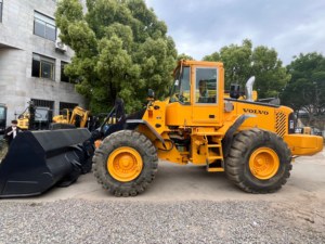 รถตักล้อยางมือสอง Volvo L105E ประสิทธิภาพสูง ระบบไฮดรอลิกเดิม เครื่องยนต์ทรงพลัง พร้อมส่ง 15 คัน - Product Image 5