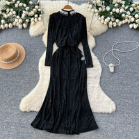 Robe longue élégante pour femmes WIWT, noire, à manches longues, décorée de strass, imprimé floral, coupe évasée, décontractée, pour tous les jours et les soirées