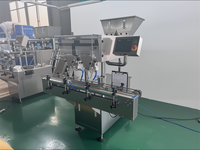 Machine de comptage et d'embouteillage automatique à 16 canaux haute précision avec écran tactile pour bonbons gélifiés, comprimés et capsules
