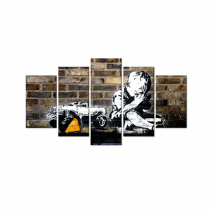 Lienzo Impreso - Diseño de Graffiti 'Niño Rezando' de Banksy, SET DE 5 CANVASES SORTEADOS - Product Image 2