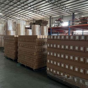 Papier de sublimation à transfert thermique super rapide en gros, blanc, pour impression numérique, compatible avec les imprimantes Epson F570, pour utilisation sur les vêtements - Product Image 6