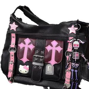 Sac bandoulière MXM Subculture <span class=keywords><strong>Millennium</strong></span> Spice Cool Cat Noir avec chaînes en PU contrastées – Vente en gros - Product Image 4