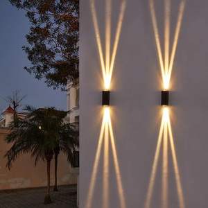 Lámpara Solar LED de Pared para Jardín, Venta al por Mayor, Luz Exterior con Iluminación Superior e Inferior, IP54 Impermeable, Forma Cuadrada - Product Image 1