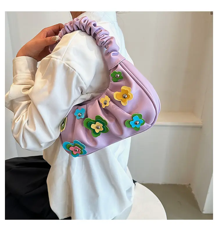 Bolsa de mão feminina de couro envernizado para mulheres, bolsa de mão pequena de PU de geléia para meias de flores e axilas, moda da moda por atacado