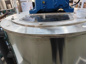 Machine à glace en paillettes de 1 tonne, qualité industrielle, production stable pour la transformation de la pêche - Product Image 4