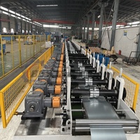 Machine de formage de rouleaux pour portes à enroulement, machine de fabrication de lames de portes à enroulement, équipement de formage d'acier galvanisé