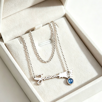 Collier personnalisé Balai Magique avec nom et pierre de naissance, plaqué or 18 carats, chaîne ajustable, pendentif pour femme, cadeau bijou