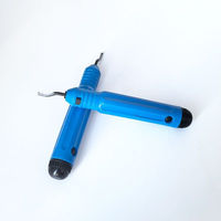 Outil de débavurage pour le façonnage des bords en acrylique, plastique, verre et plaques métalliques – Outil manuel