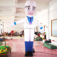 Ballon publicitaire gonflable personnalisé de 3 m (10 pieds) de haut, Docteur agitant le bras, Sky Dancer, pour hôpital et clinique
