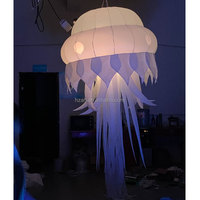 Ballon méduse gonflable à LED changeant de couleur avec ventilateur intégré pour décorations d'Halloween effrayantes