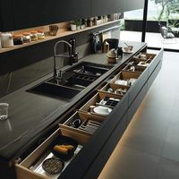 Armoires de cuisine autoportantes noires personnalisées, placage de bois de pin, panneau en mélamine, design de cuisine moderne complet