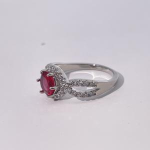 Anillo de Cobre con Halo de Circonita Roja de Lujo Tianyu Gems, Anillo de Banda Trenzada Brillante para Mujer, Joyería de Moda - Product Image 3
