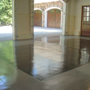 Customizable Color Eco-Friendly PVC Garage <b>Flooring</b> Thick <b>Plastic</b> Click Installation for Indoor Gym Outdoor Use - Product Image 3