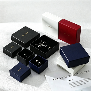 Scatole per Gioielli in Cartone Rosso Bordeaux Personalizzate con LOGO, Confezioni per Gioielli, Scatole per Anelli e Bracciali - Product Image 2